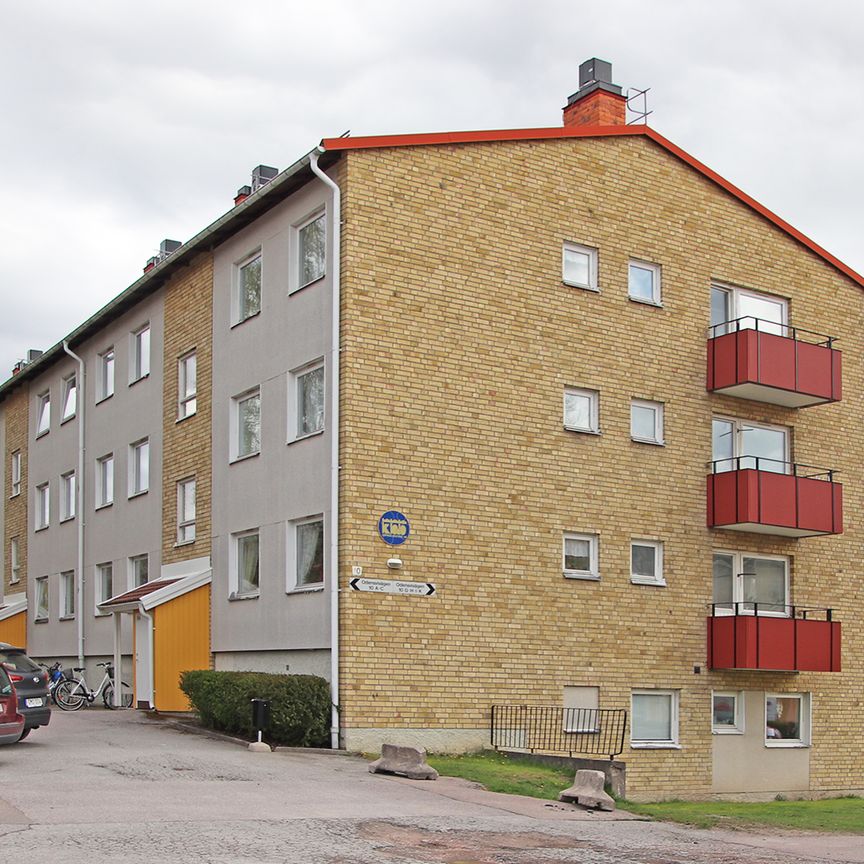 Odensvivägen 10 C - Foto 1