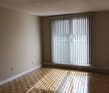 125 Wellington Street, Barrie - Photo 3