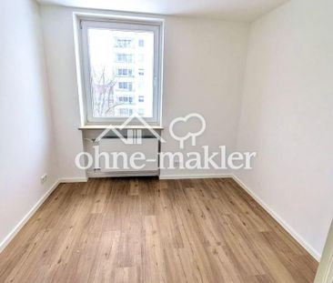 Exklusive 3-Zimmer-Wohnung, stilvoll kernsaniert, mit zwei Balkonen... - Photo 3