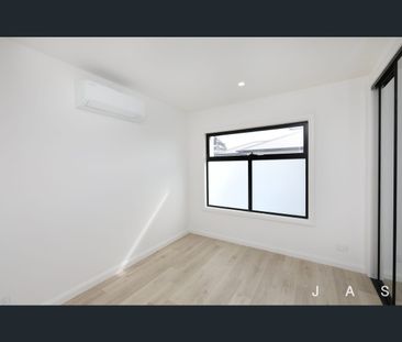 1/23 Crothers Street, Braybrook, Vic 3019 - Photo 1