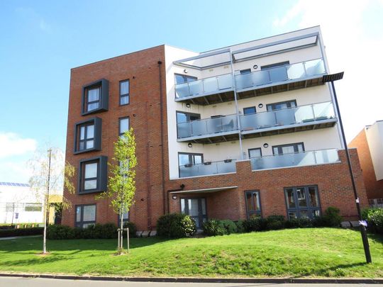 2 bedroom flat to rent - Photo 1