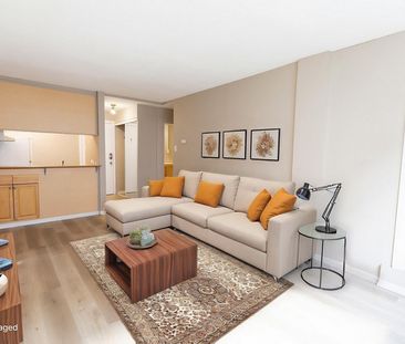 Mainstreet Plaza - Photo 6