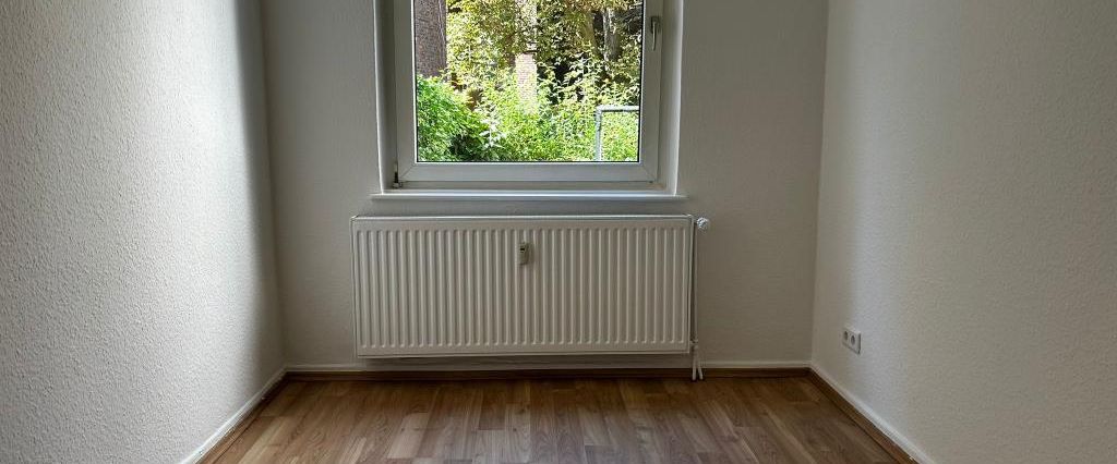 Charming 3-room apartment on the ground floor for rent - Photo 1