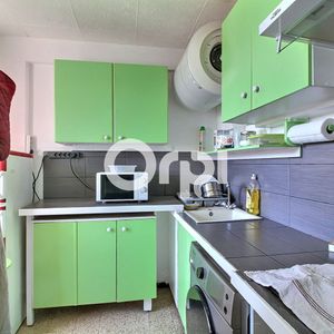 Appartement 2 pièces 38m2 MARSEILLE 14EME 649 euros - Photo 2