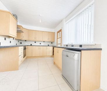 64 Coronation Road, Carrickfergus, BT38 7EZ - Photo 1