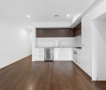 MODERN LIVING IN THE HEART OF CRAIGIEBURN - Photo 4