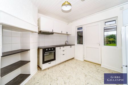 3 Bedroom House -Semi-Detached to rent - Photo 3