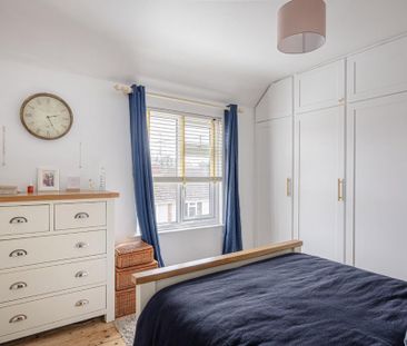 2 bedroom terraced house to rent - Photo 3