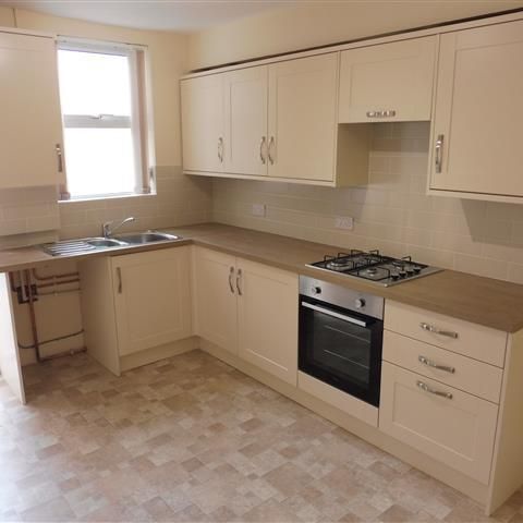 1 bedroom property to rent - Photo 1