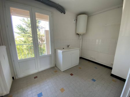 Location appartement 3 pièces 54.1 m² à Guilherand-Granges (07500) - Photo 4