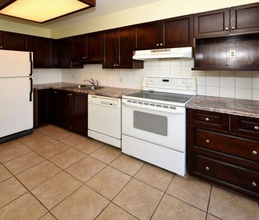 For Lease - 138 Montana Way, Barrhaven, Ontario - Photo 2