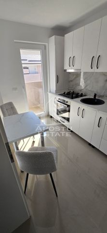 Apartament 1 camera de inchiriat,bloc nou,Giroc - Fotografie 3