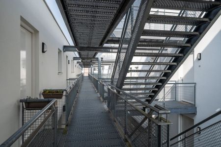 EINDHOVEN, Kromakkerweg - Photo 2