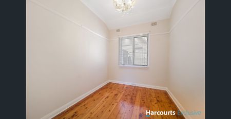 Immaculate Residence Available NOW! - Photo 5