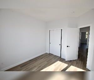 3 Bed 2.5 Bath Ottewell Home For Rent Edmonton - Photo 4