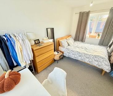 2 bedroom semi-detached house to rent - Photo 3