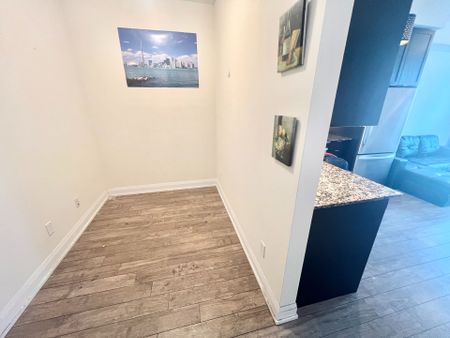 For Lease - 18 Graydon Hall Drive Unit# 1207, Toronto, Ontario - Photo 4