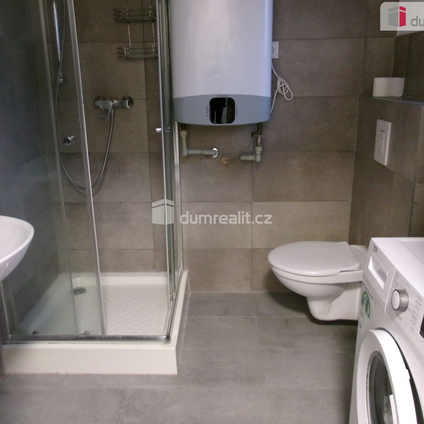 Pronájem bytu 2+kk 60 m² - Photo 1