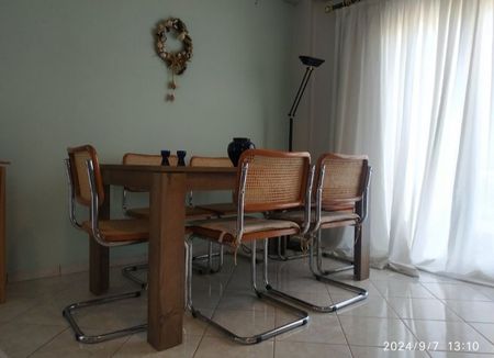 Διαμέρισμα για ενοικίαση Κέντρο (Καμένα Βούρλα) - Φωτογραφία 2