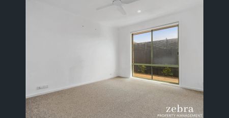 Spacious 3-Bed Home in Prime Frankston Location - Photo 2