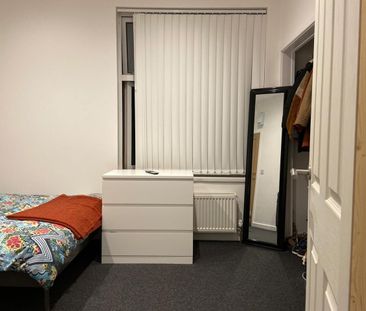 8 Bed Terraced House, Daneshill Road, LE3 - Photo 6