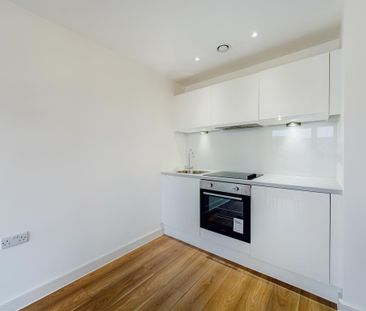 Studio to rent - Photo 3