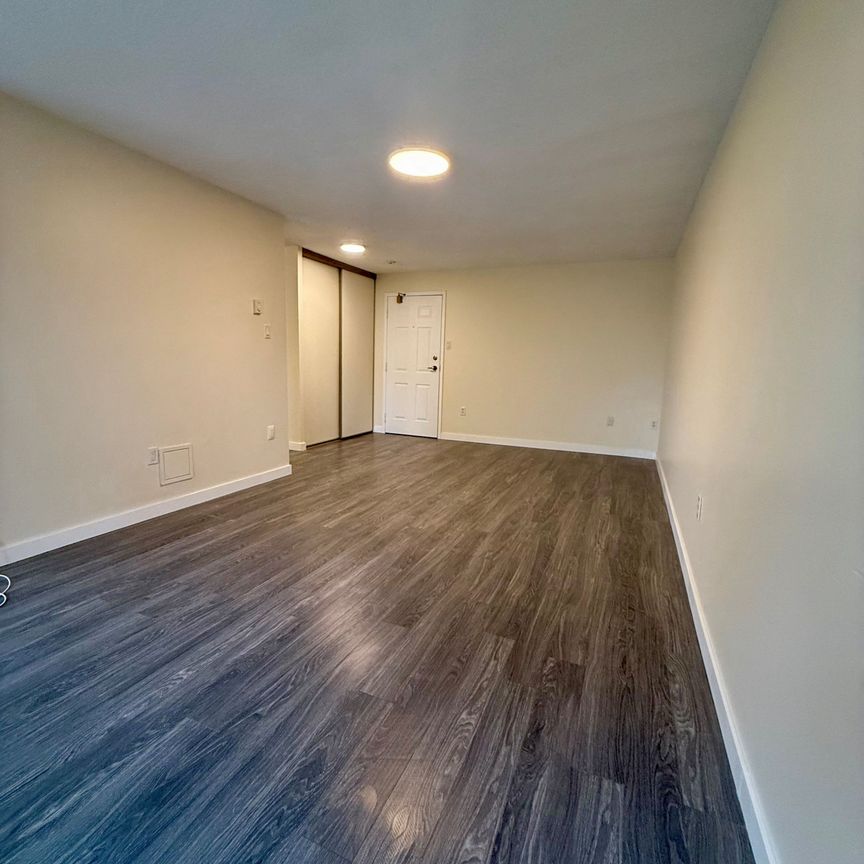 For Lease - 76 BASE LINE Road Unit# 303, London South, Ontario - Photo 1