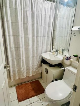 43 Plateau Crescent - Photo 1