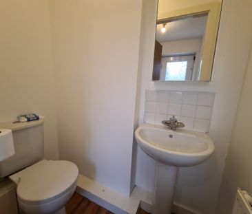 4 bedroom townhouse to rent - Photo 1