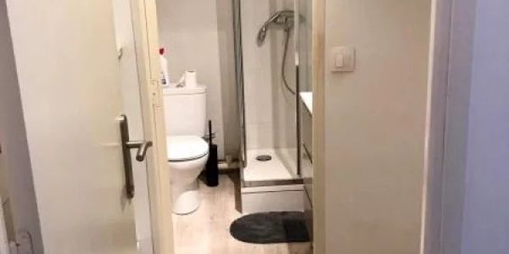 Location Appartement 1 pièce 23m² AIX EN PROVENCE 90ème - Photo 3