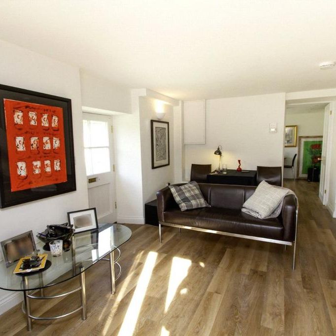 1 bedroom barn conversion to rent - Photo 1