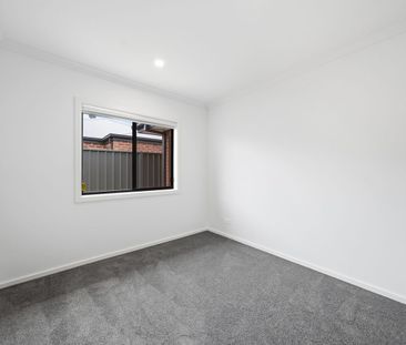 Brand new family home! - Photo 3