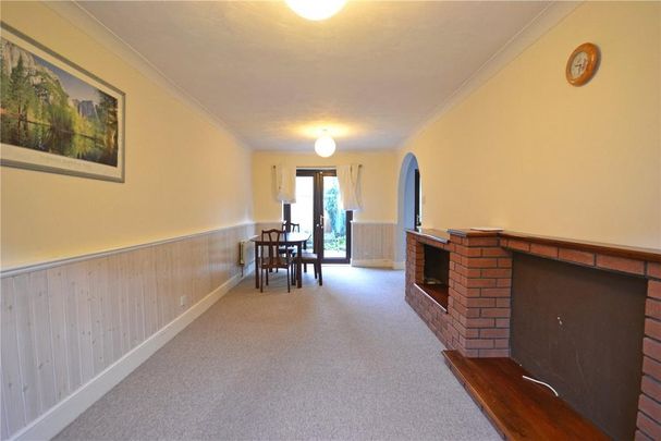3 bedroom terraced house to rent - Photo 1