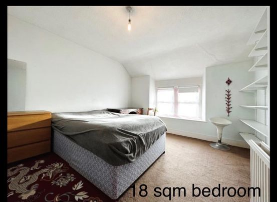 Room in a Shared Flat, Westmoreland Road, BS6 - Photo 1