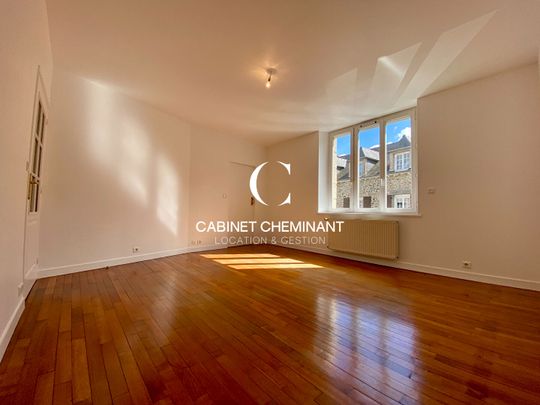 Location Appartement 4 pièces 96m² - Photo 1