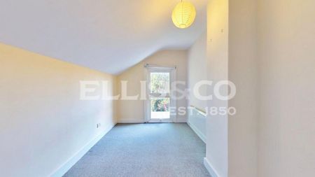 3 bedroom terraced house to rent - Photo 2