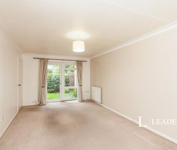 Studio to rent - Photo 5
