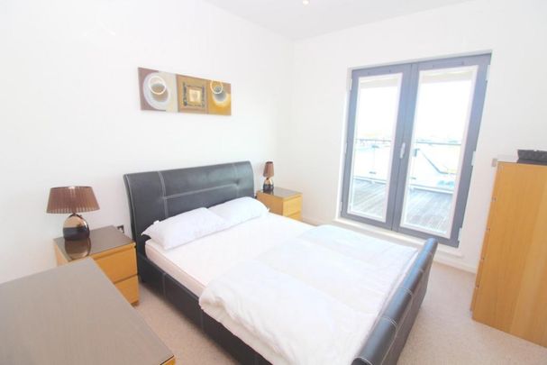 2 bedroom penthouse to rent - Photo 1