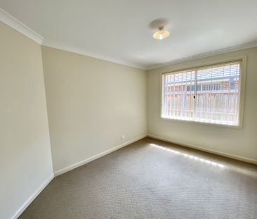 Bright and Airy 3 Bedroom Home - Photo 2