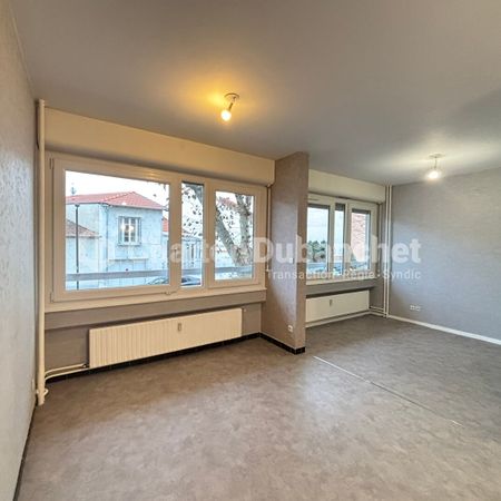 Location Appartement 2 pièces 43m² - Photo 3