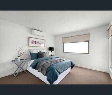 8/553 Murray Road, Preston, Vic 3072 - Photo 3