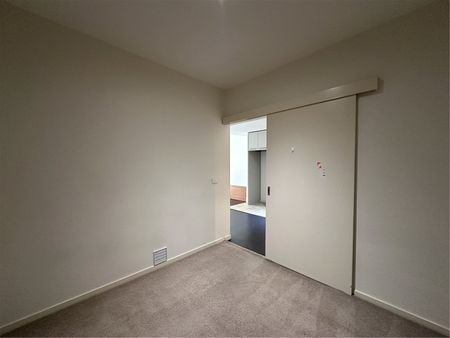 709/118 Russell Street - Photo 2