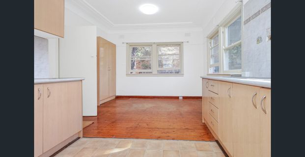 Three Bedroom Home In Whisper Quiet Location - Photo 1