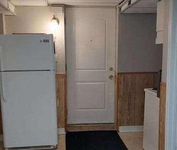 For Lease - 206 York Hill Boulevard Unit# Basement, Vaughan, Ontario - Photo 4