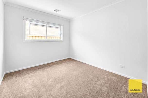 A Home That Speaks for Itself! - Photo 1