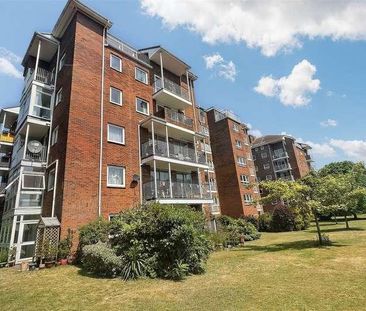 Bournemouth, BH1 - Photo 3