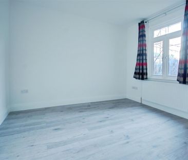 Escourt Road, Watford - Photo 2