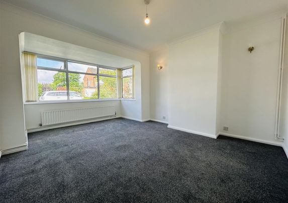 31 Meadow Road, Albrighton - Photo 1
