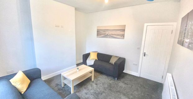 Carberry Terrace, Leeds, LS6 1QH - Photo 1