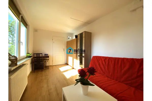 TRZY POKOJOWE 60 m2 - DLA STUDENTÓW- całość 1650zł! - Photo 1